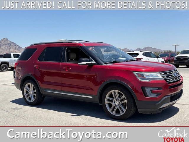 2017 Ford Explorer XLT FWD photo