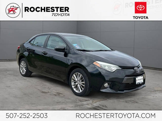 2015 Toyota Corolla LE Plus FWD photo