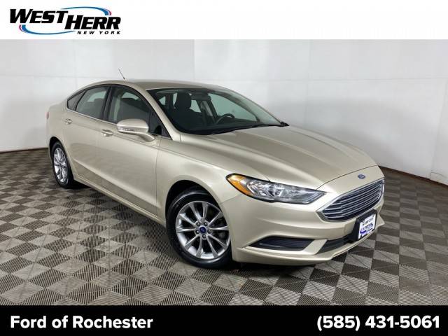 2017 Ford Fusion SE FWD photo
