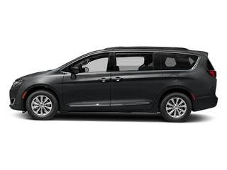 2017 Chrysler Pacifica Minivan Touring-L Plus FWD photo