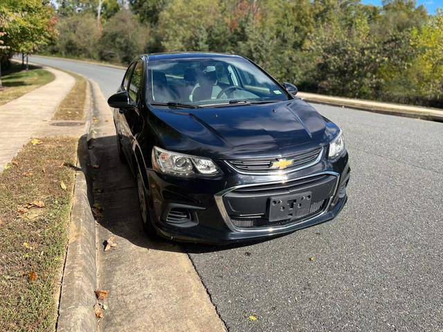 2017 Chevrolet Sonic LS FWD photo