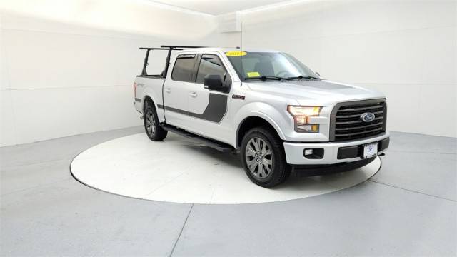 2017 Ford F-150 XLT 4WD photo