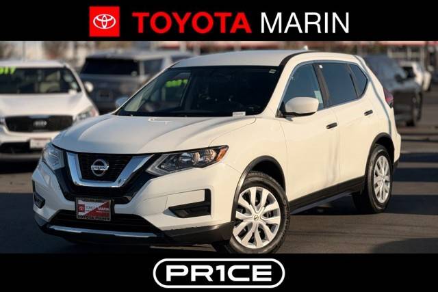 2017 Nissan Rogue S FWD photo