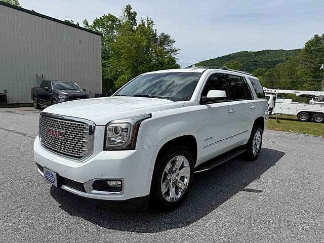 2017 GMC Yukon Denali 4WD photo