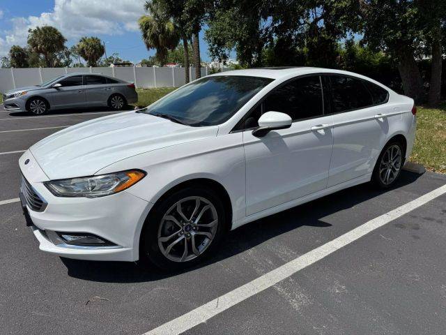 2017 Ford Fusion SE FWD photo