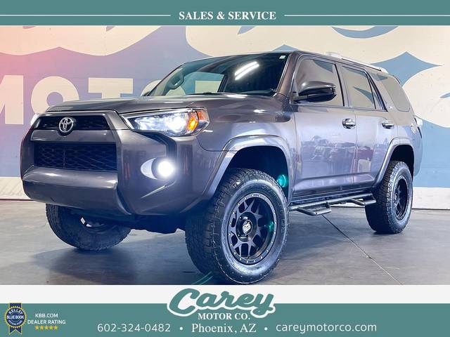 2017 Toyota 4Runner SR5 4WD photo