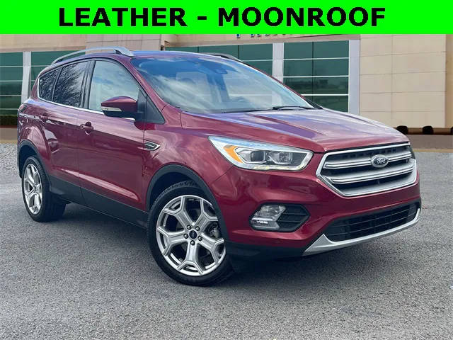 2017 Ford Escape Titanium 4WD photo