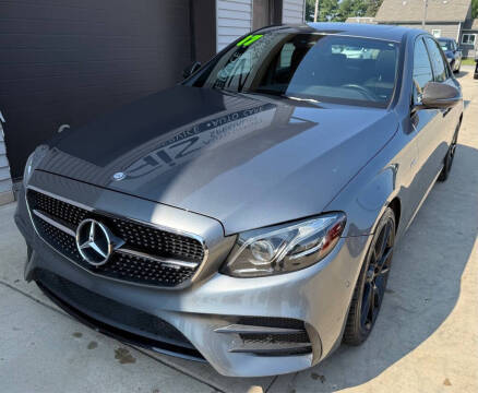 2017 Mercedes-Benz E-Class AMG E 43 AWD photo