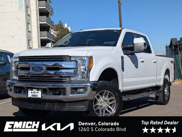 2017 Ford F-350 Super Duty Lariat 4WD photo