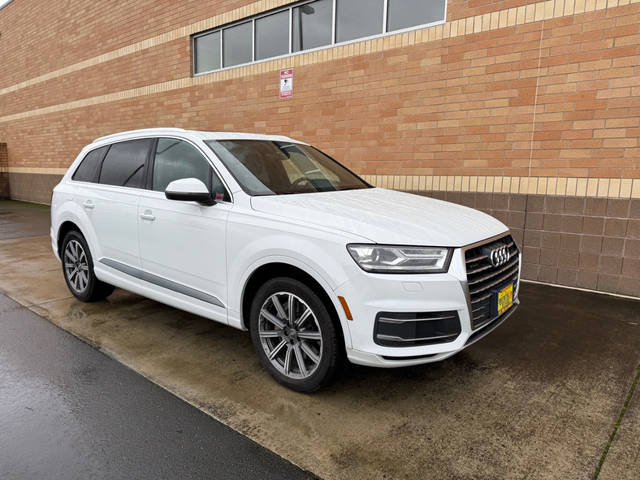 2017 Audi Q7 Premium AWD photo