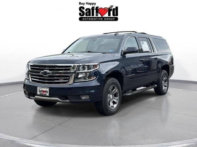 2017 Chevrolet Suburban LT 4WD photo