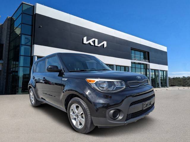 2017 Kia Soul Base FWD photo