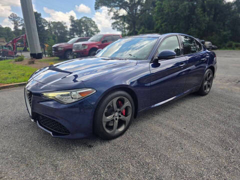 2017 Alfa Romeo Giulia  AWD photo