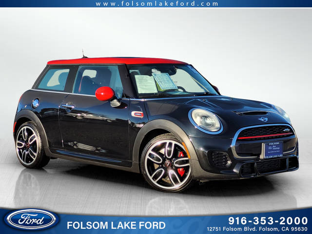 2017 MINI Hardtop 2 Door John Cooper Works FWD photo