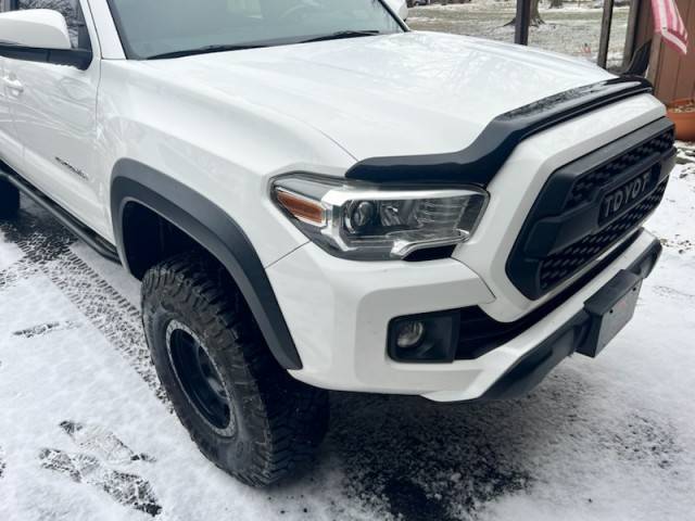 2017 Toyota Tacoma TRD Off Road 4WD photo