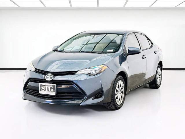 2017 Toyota Corolla LE FWD photo
