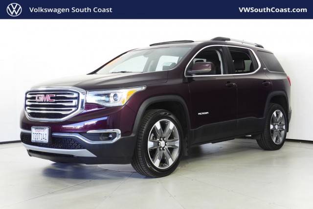 2017 GMC Acadia SLT FWD photo