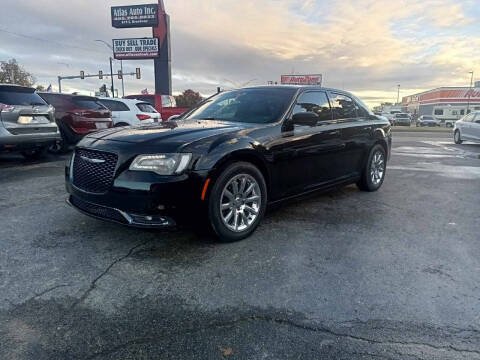 2017 Chrysler 300 300S AWD photo