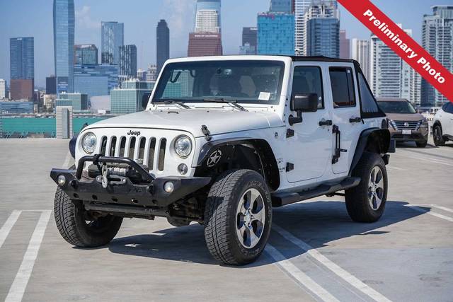 2017 Jeep Wrangler Unlimited Sahara 4WD photo