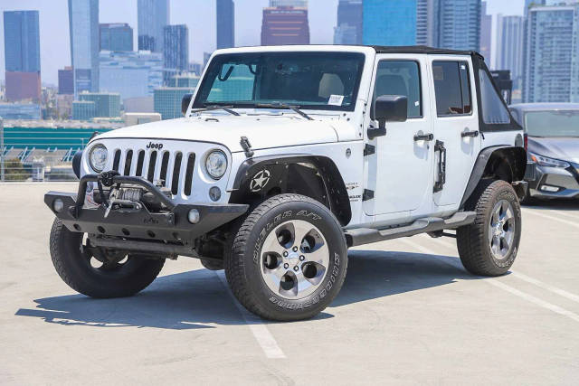 2017 Jeep Wrangler Unlimited Sahara 4WD photo