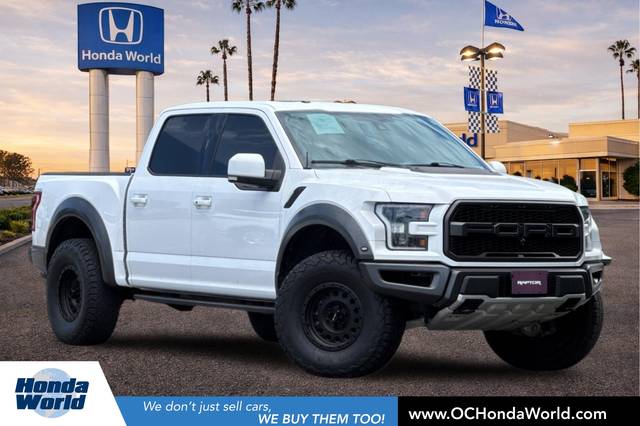 2017 Ford F-150 Raptor 4WD photo