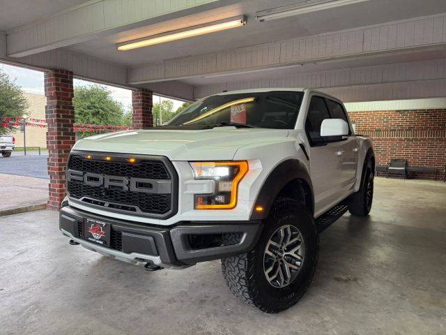 2017 Ford F-150 Raptor 4WD photo