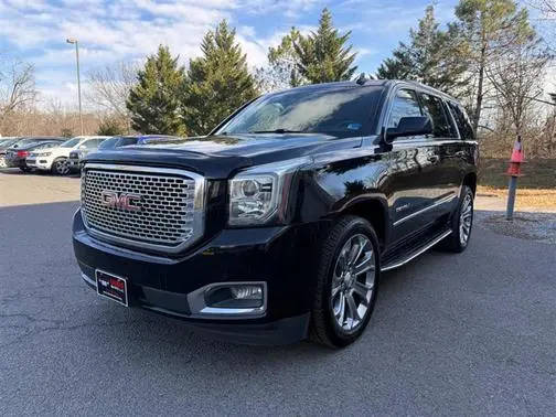 2017 GMC Yukon Denali 4WD photo