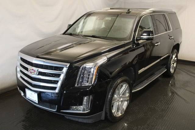 2017 Cadillac Escalade Premium Luxury 4WD photo