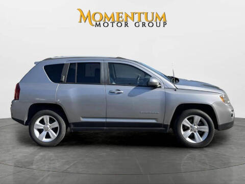 2016 Jeep Compass Latitude FWD photo