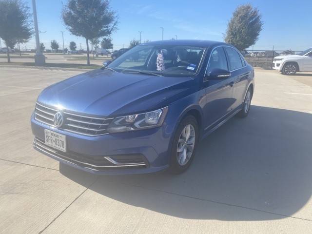 2017 Volkswagen Passat 1.8T S FWD photo