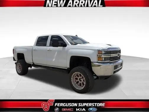 2017 Chevrolet Silverado 2500HD LT 4WD photo