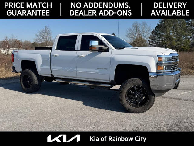 2017 Chevrolet Silverado 2500HD LT 4WD photo