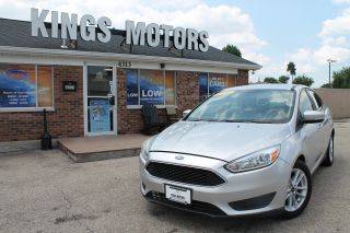 2017 Ford Focus SE FWD photo