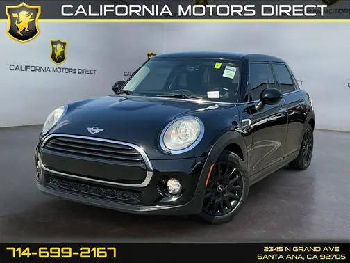 2017 MINI Hardtop 4 Door Cooper FWD photo