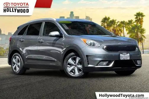 2017 Kia Niro EX FWD photo