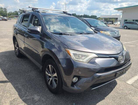 2017 Toyota RAV4 XLE AWD photo
