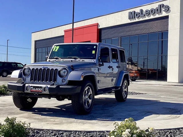 2017 Jeep Wrangler Unlimited Sahara 4WD photo