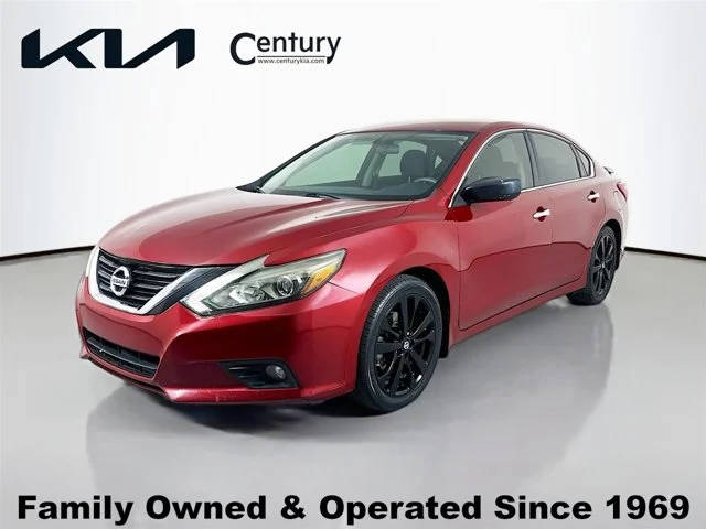 2017 Nissan Altima 2.5 SR FWD photo