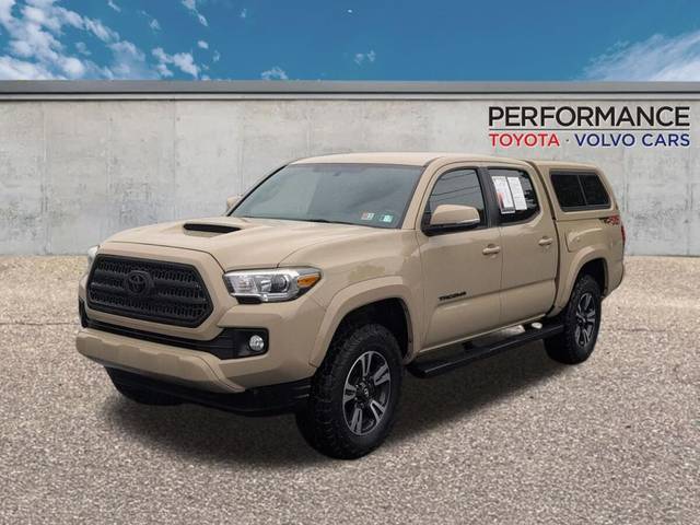 2017 Toyota Tacoma TRD Sport 4WD photo