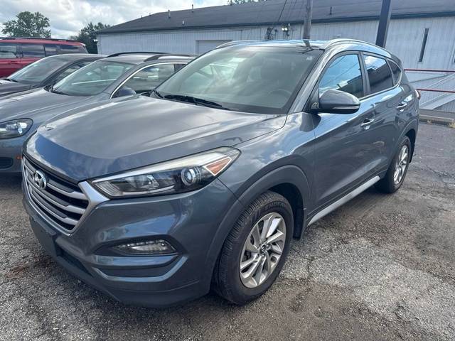 2017 Hyundai Tucson SE Plus FWD photo