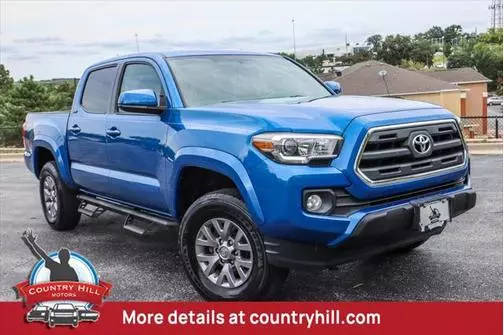 2017 Toyota Tacoma SR5 4WD photo