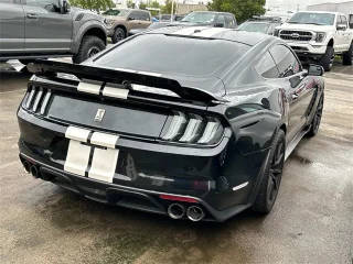 2017 Ford Mustang Shelby GT350 RWD photo