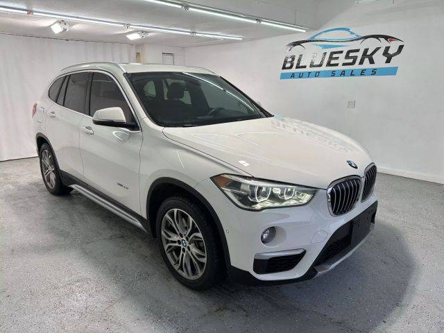 2017 BMW X1 xDrive28i AWD photo