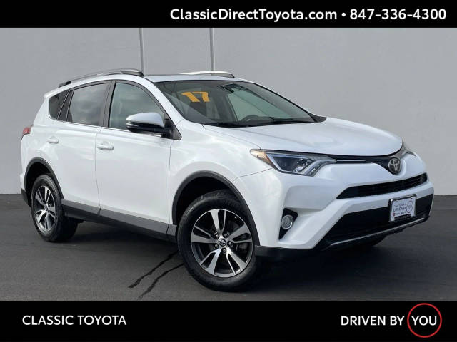 2017 Toyota RAV4 XLE AWD photo