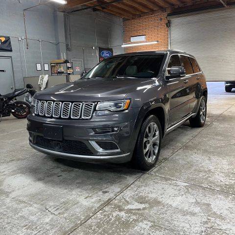 2017 Jeep Grand Cherokee Summit 4WD photo