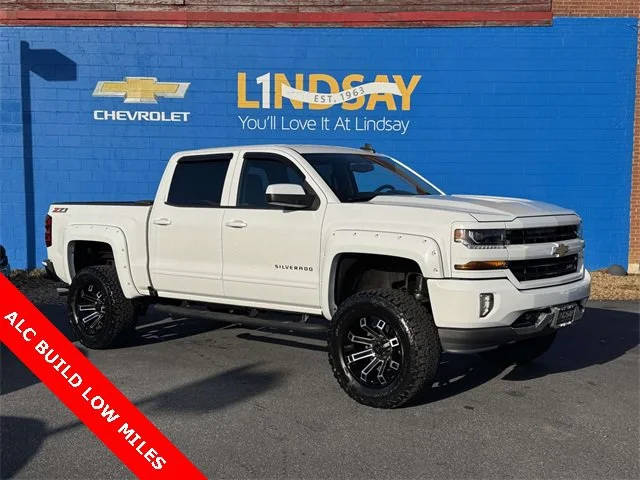 2017 Chevrolet Silverado 1500 LT 4WD photo