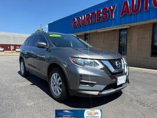 2017 Nissan Rogue SV AWD photo