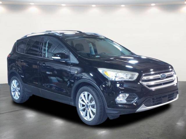 2017 Ford Escape Titanium FWD photo