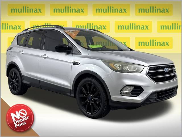 2017 Ford Escape SE FWD photo