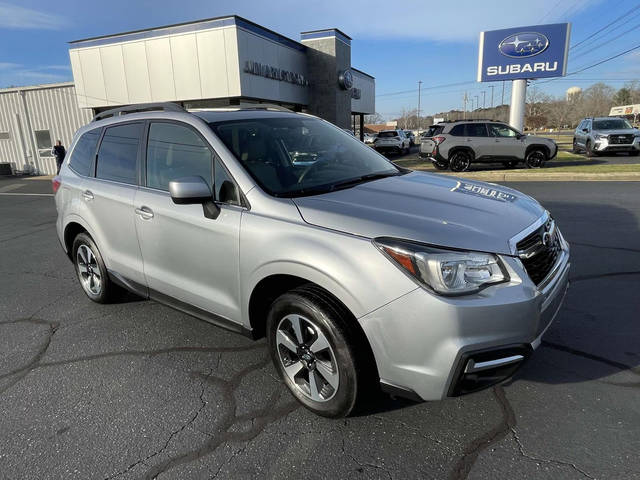 2017 Subaru Forester Limited AWD photo